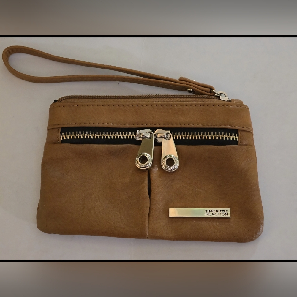 Kenneth Cole Reaction Tan Wristlet